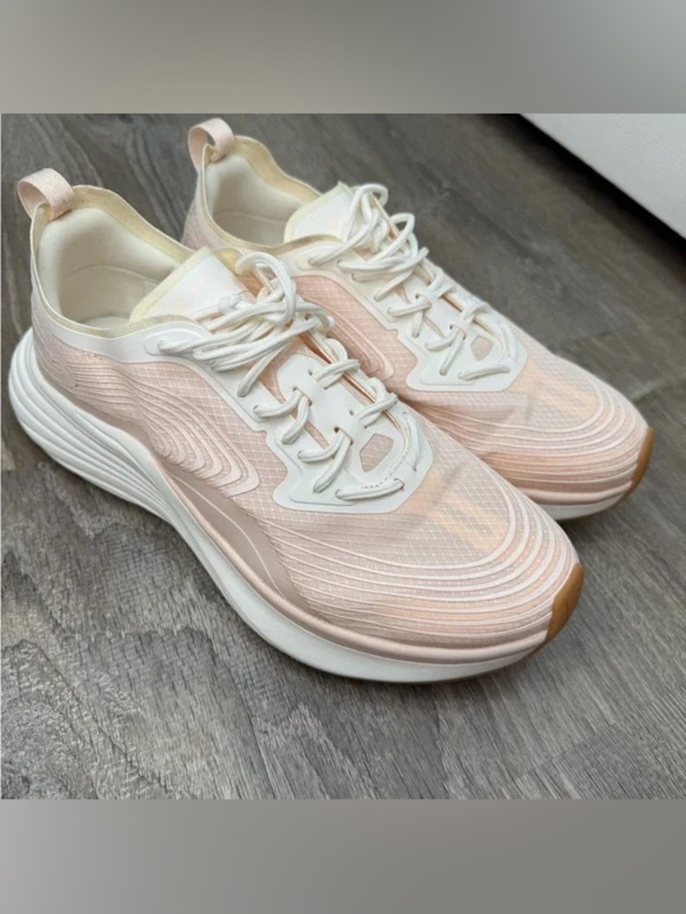 BRAND NEW 🔥 APL Streamline Women’s Pink Athletic Sneakers